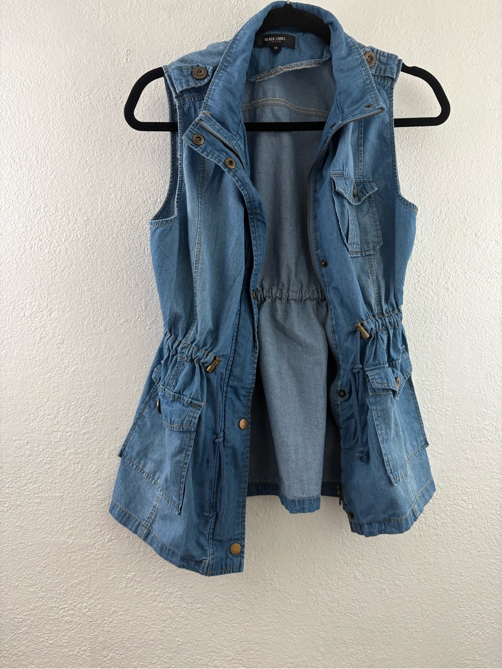 Black Label medium-wash denim utility vest size M